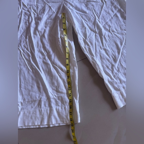Ruby Rd Capri Pants M Ivory Elastic Waist Pockets Cottage Core Beachy Casual - Picture 10 of 15